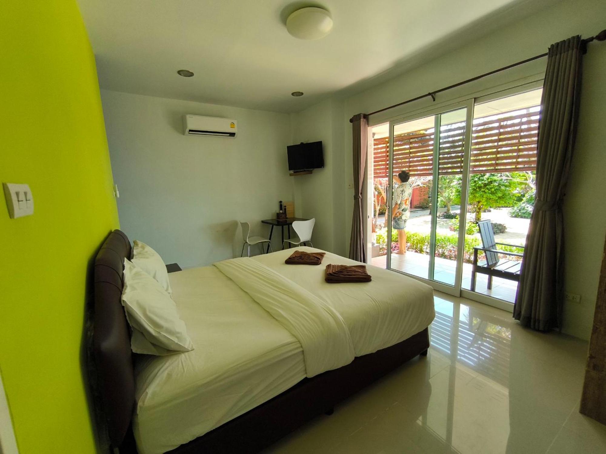 Maenam Villa Hotel Mae Nam Exteriér fotografie