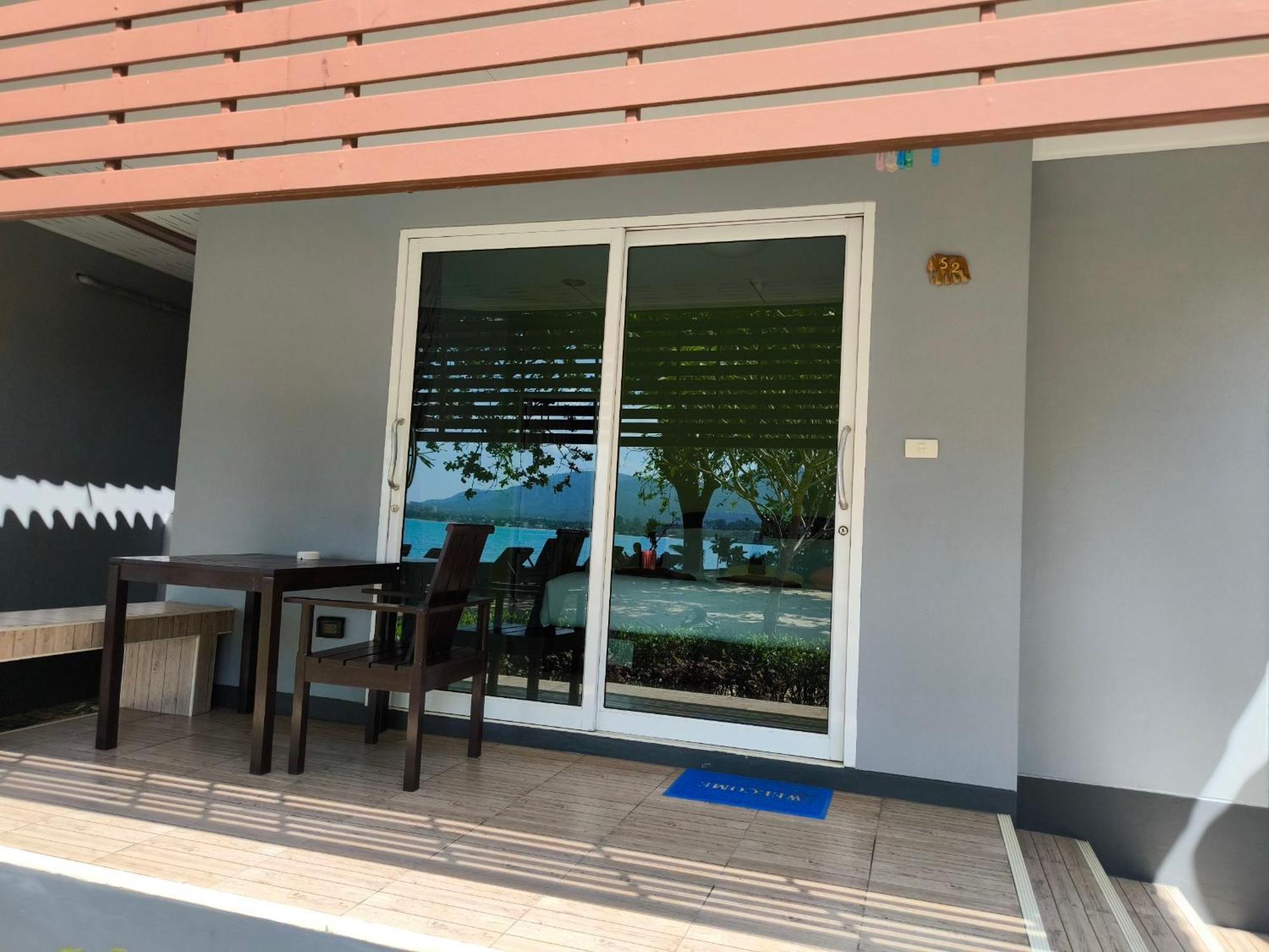 Maenam Villa Hotel Mae Nam Exteriér fotografie
