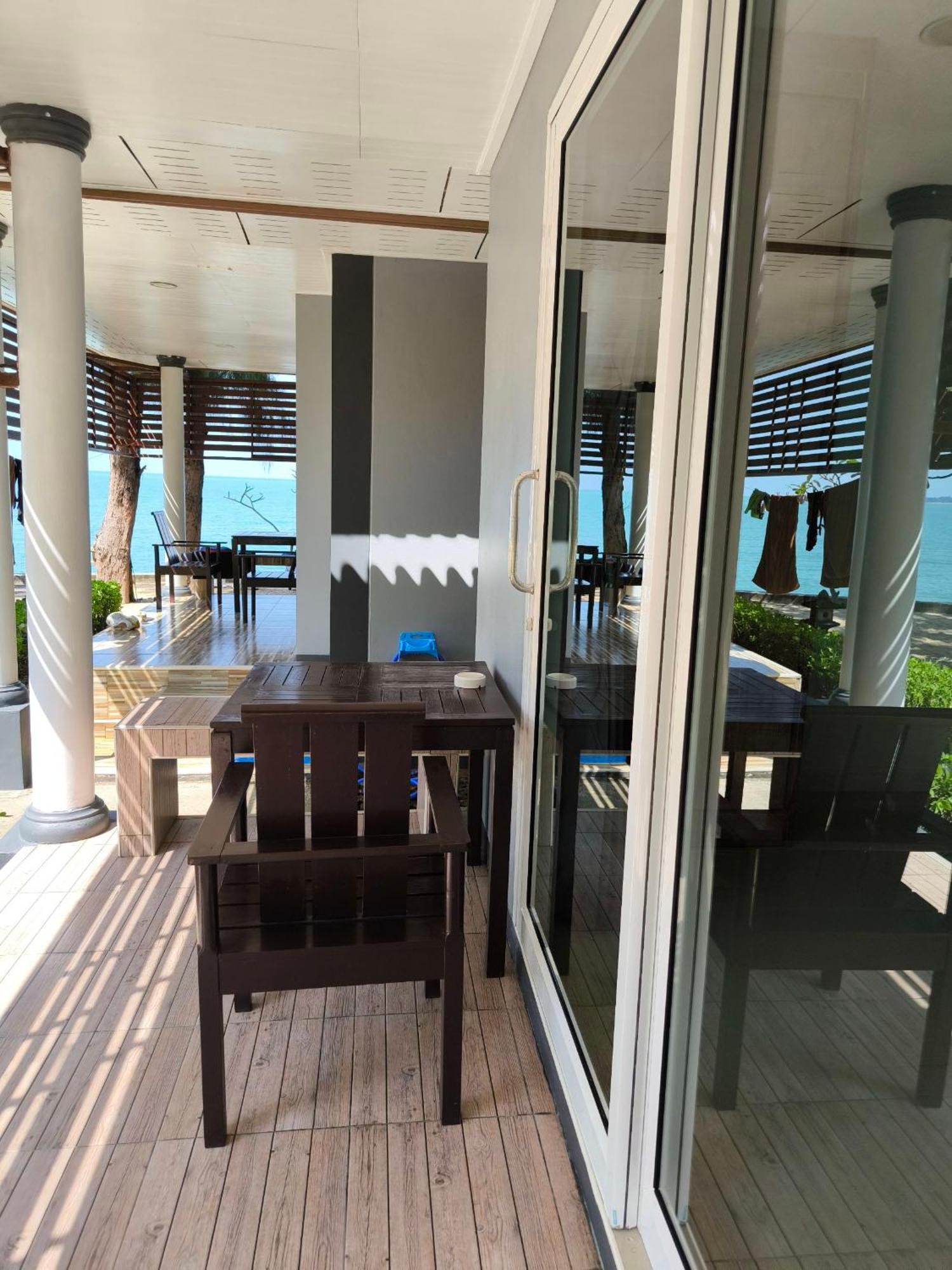 Maenam Villa Hotel Mae Nam Exteriér fotografie